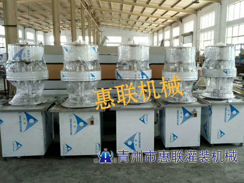 白酒灌裝機(jī)多少錢一臺？